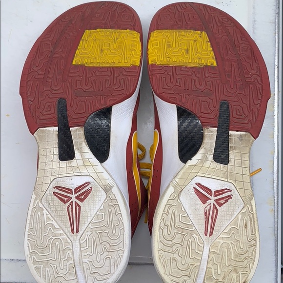 Nike zoom Kobe V (5) USC pe size 13 - Picture 4 of 4